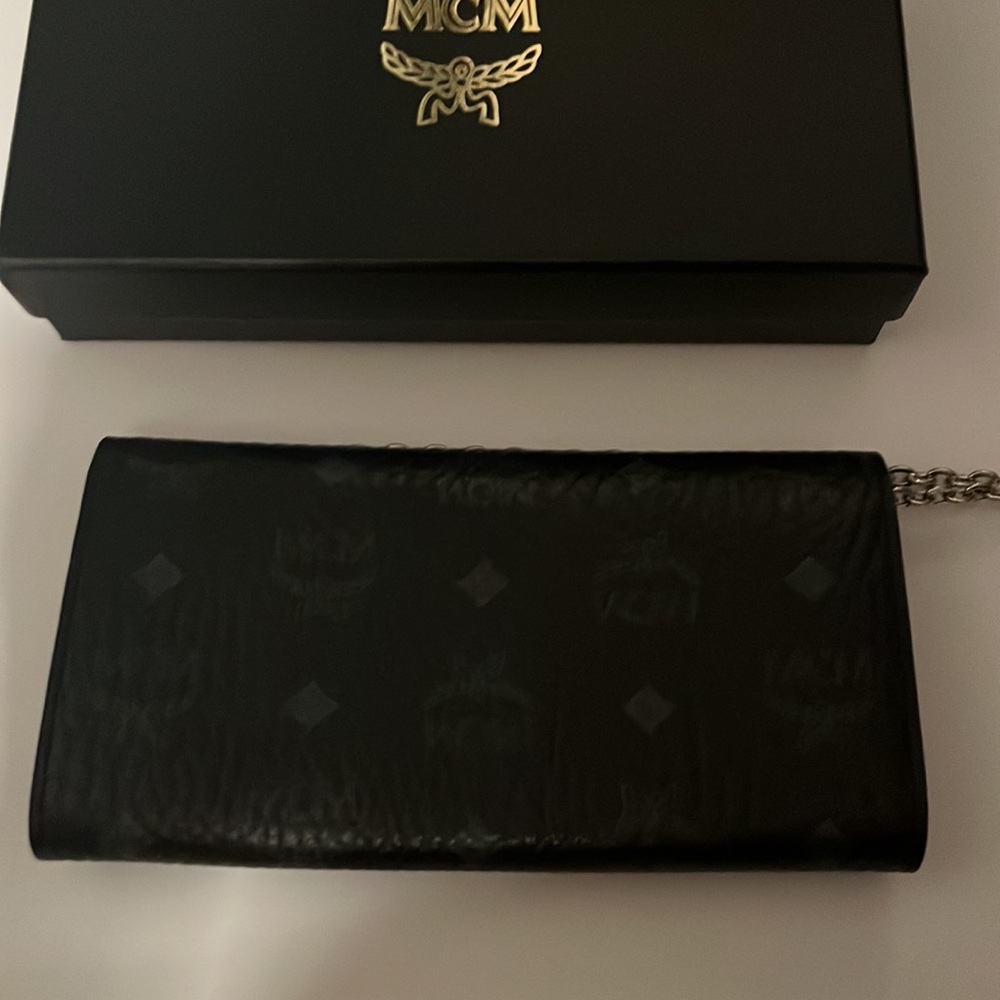 MCM Crossbody Wallet - Picture 5 of 6